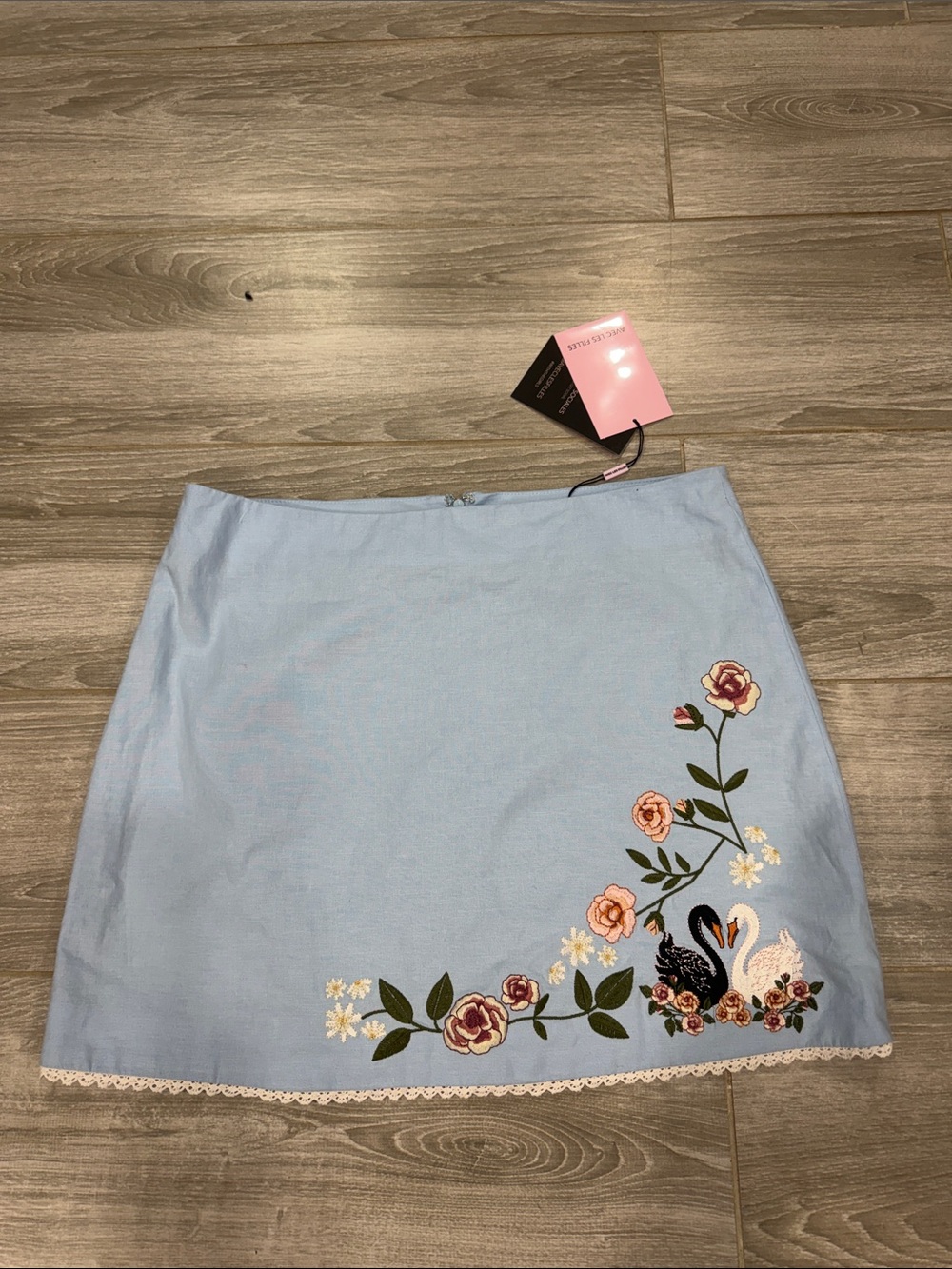 Avec Les Filles Blue Embroidered Floral Skirt size 12